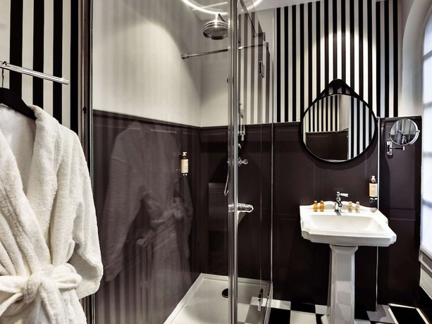 Imagen de la habitación del Hotel Mercure Paris Gare De Lyon Opéra Bastille. Foto 13