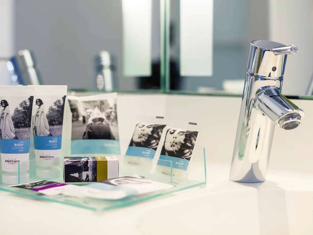 Imagen de la habitación del Hotel Mercure Paris La Defense. Foto 7