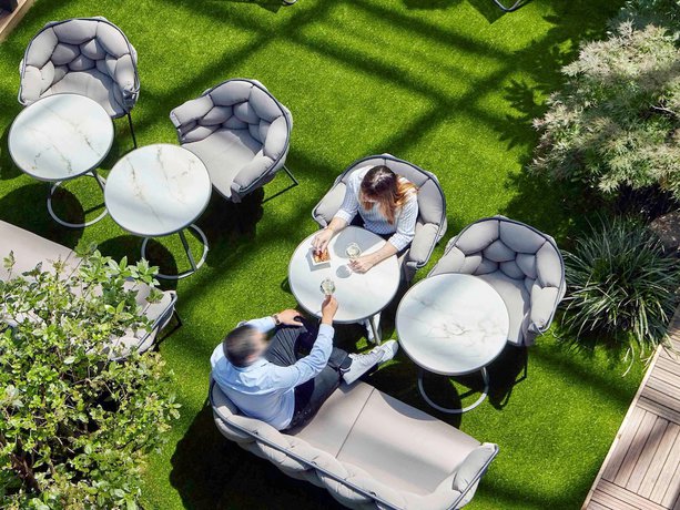 Imagen de los interiores del Hotel Mercure Paris La Defense Grande Arche. Foto 19