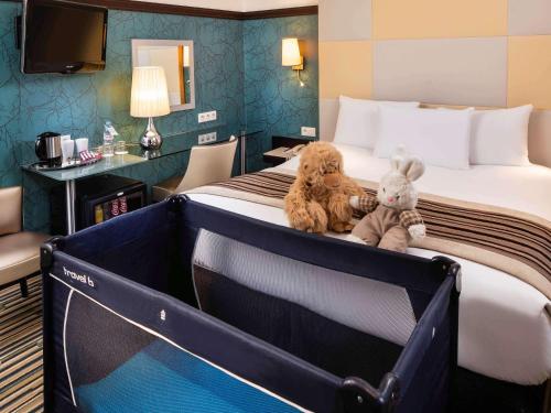 Imagen de la habitación del Hotel Mercure Paris La Sorbonne Saint Germain des Prés. Foto 10