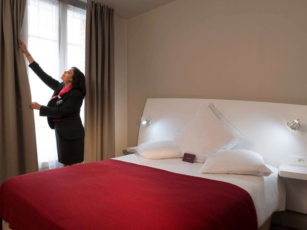 Imagen de la habitación del Hotel Mercure Paris Levallois Perret. Foto 10