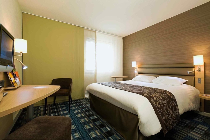 Imagen de la habitación del Hotel Mercure Paris Massy Gare TGV. Foto 12