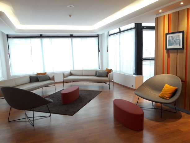 Imagen de los interiores del Hotel Mercure Paris Montmartre Sacré Coeur. Foto 14