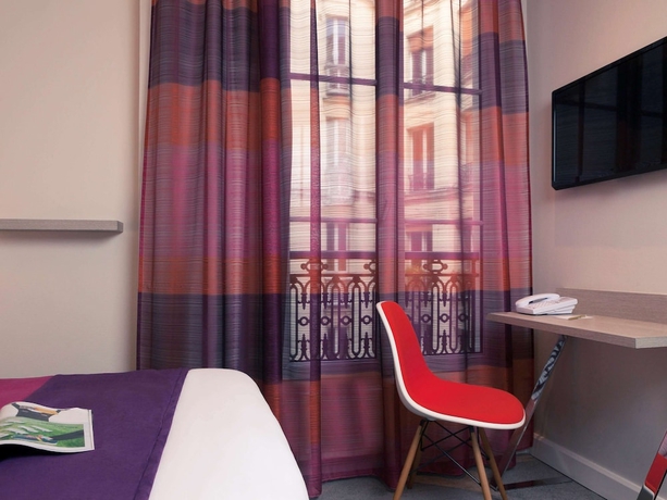 Imagen de la habitación del Hotel Mercure Paris Montparnasse Raspail. Foto 12
