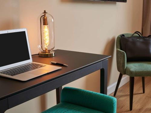 Imagen general del Hotel Mercure Paris Nanterre. Foto 4