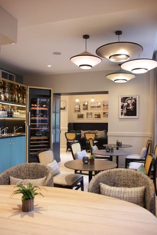 Imagen del bar/restaurante del Hotel Mercure Paris Notre Dame Saint Germain Des Prés. Foto 8