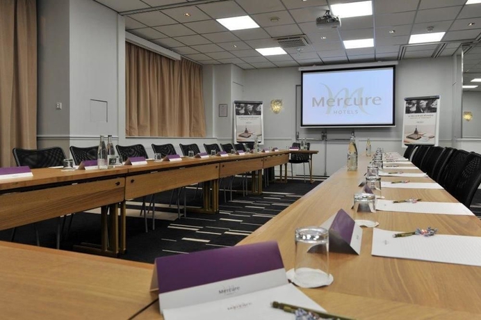 Imagen de los interiores del Hotel Mercure Paris Opéra Faubourg Montmartre. Foto 12