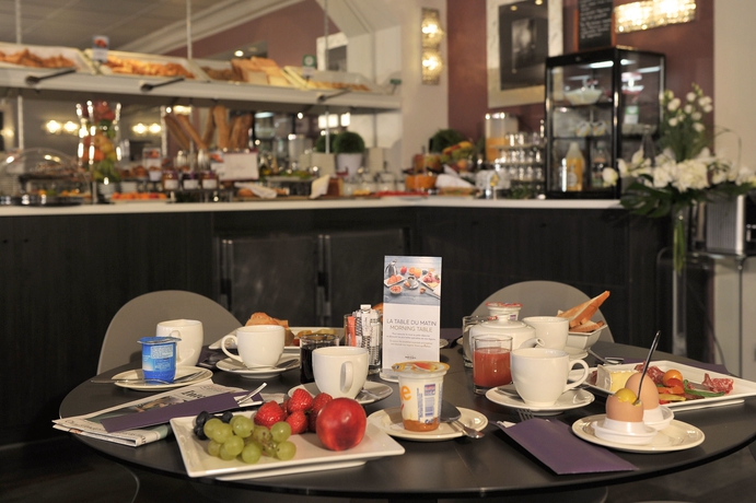 Imagen del bar/restaurante del Hotel Mercure Paris Opéra Faubourg Montmartre. Foto 6