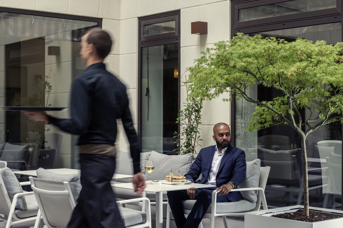 Imagen del bar/restaurante del Hotel Mercure Paris Opéra Garnier. Foto 2