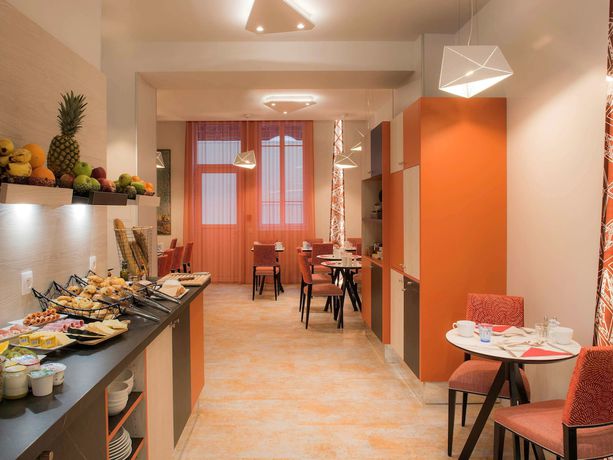 Imagen del bar/restaurante del Hotel Mercure Paris Pont De Levallois Neuilly. Foto 5