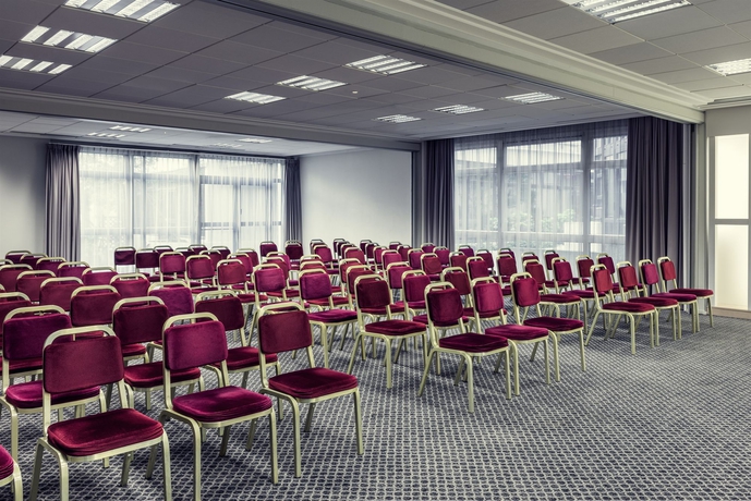 Imagen de los interiores del Hotel Mercure Paris Porte D'orléans. Foto 14