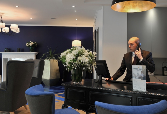 Imagen de los interiores del Hotel Mercure Paris Saint Cloud Hippodrome. Foto 14