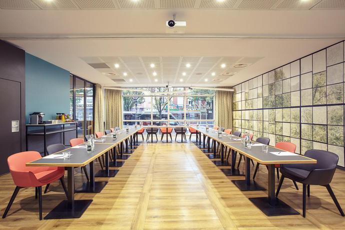 Imagen de los interiores del Hotel Mercure Paris Saint-ouen. Foto 13