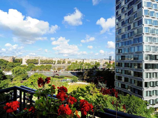 Imagen general del Hotel Mercure Paris Tour Eiffel Pont Mirabeau. Foto 1