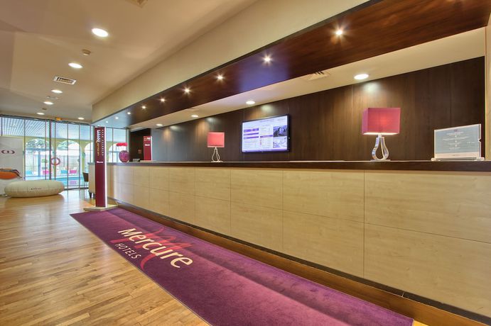 Imagen de los interiores del Hotel Mercure Paris Velizy. Foto 20