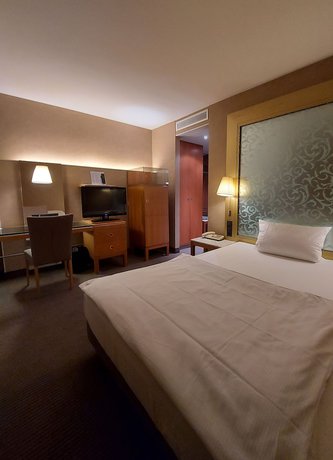 Imagen de la habitación del Hotel Mercure Parkhotel M&ouml;nchengladbach. Foto 7