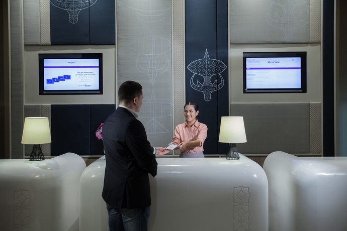 Imagen de los interiores del Hotel Mercure Pattaya Ocean Resort. Foto 13