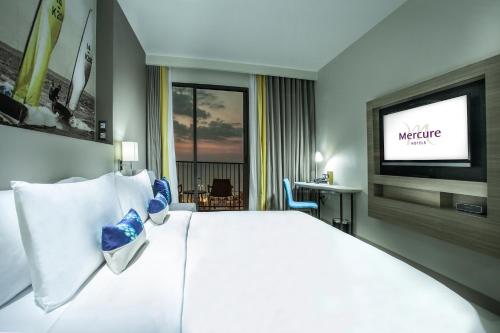 Imagen de la habitación del Hotel Mercure Pattaya Ocean Resort. Foto 5