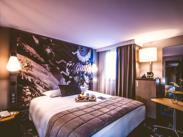 Imagen de la habitación del Hotel Mercure Pau Palais Sports. Foto 11