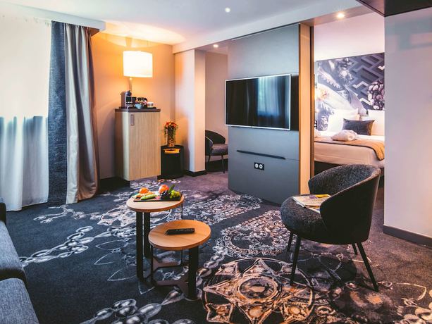 Imagen de la habitación del Hotel Mercure Pau Palais Sports. Foto 19