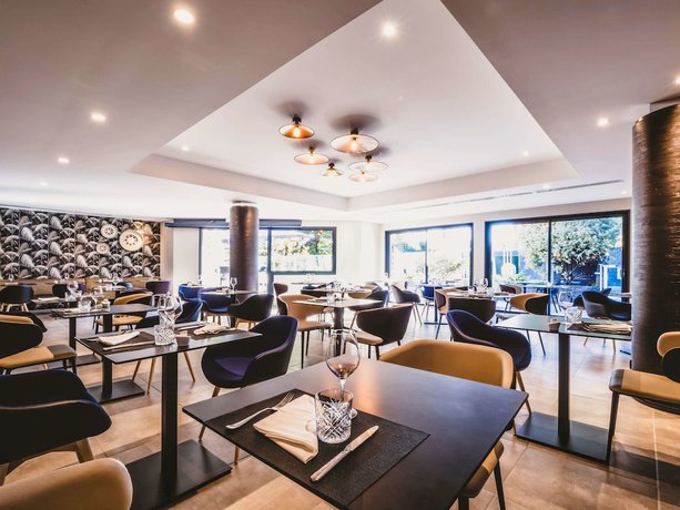 Imagen del bar/restaurante del Hotel Mercure Pau Palais Sports. Foto 7