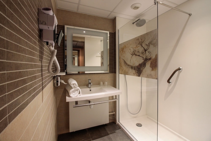 Imagen de la habitación del Hotel Mercure Périgueux Centre. Foto 5
