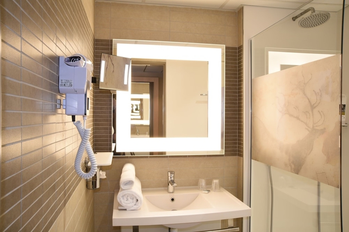 Imagen de la habitación del Hotel Mercure Périgueux Centre. Foto 7