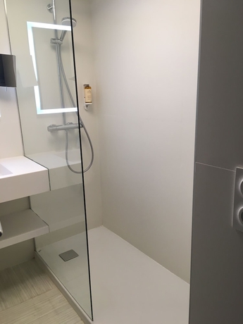 Imagen de la habitación del Hotel Mercure Perpignan Centre. Foto 13