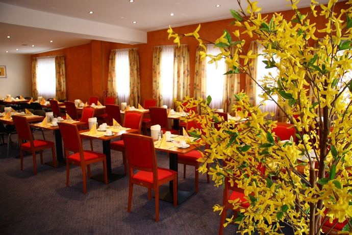 Imagen del bar/restaurante del Hotel Mercure Pforzheim. Foto 4