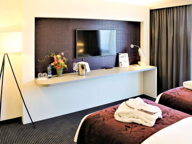 Imagen de la habitación del Hotel Mercure Plaza Biel. Foto 8