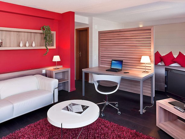 Imagen de la habitación del Hotel Mercure Plaza Biel. Foto 15