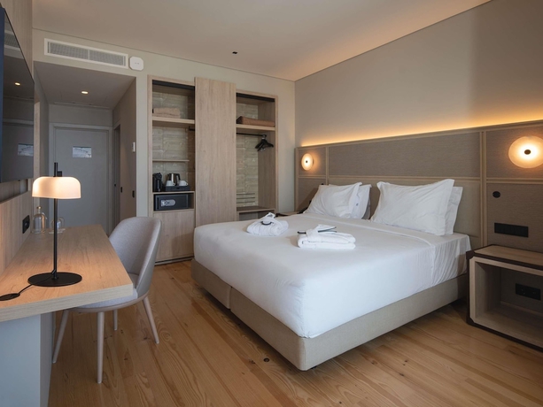 Imagen de la habitación del Hotel Mercure Ponta Delgada Azores. Foto 6