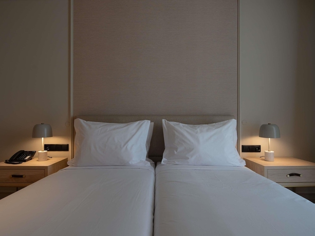 Imagen de la habitación del Hotel Mercure Ponta Delgada Azores. Foto 10