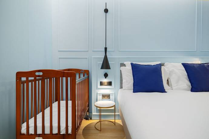 Imagen de la habitación del Hotel Mercure Porto Centro Aliados. Foto 18