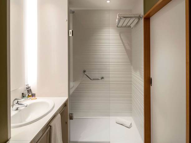 Imagen de la habitación del Hotel Mercure Porto Gaia. Foto 12