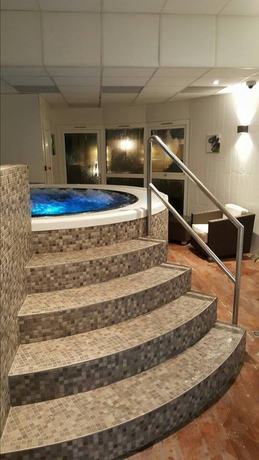 Imagen de la piscina del Hotel Mercure Quiberon Hotel. Foto 20
