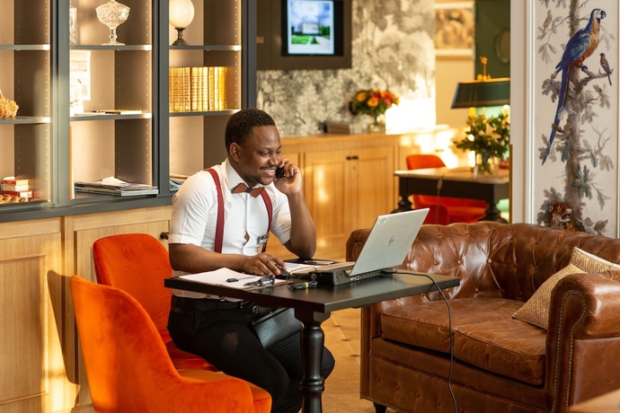 Imagen de los interiores del Hotel Mercure Rambouillet Relays Du Chateau. Foto 18