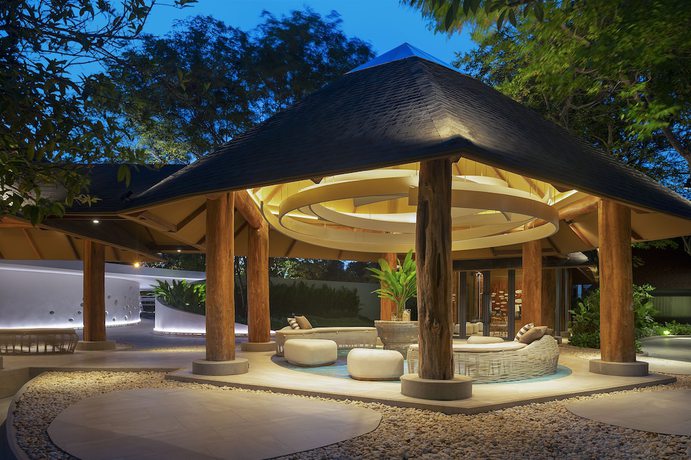 Imagen de los exteriores del Hotel Mercure Rayong Lomtalay Villas and Resort. Foto 17