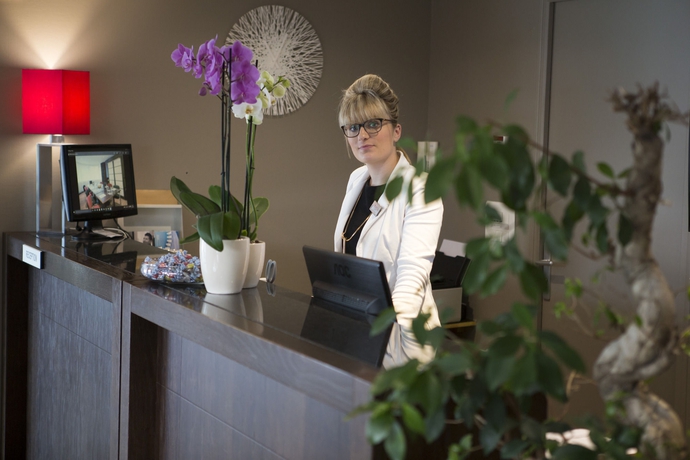 Imagen de los interiores del Hotel Mercure Rennes Cesson. Foto 16