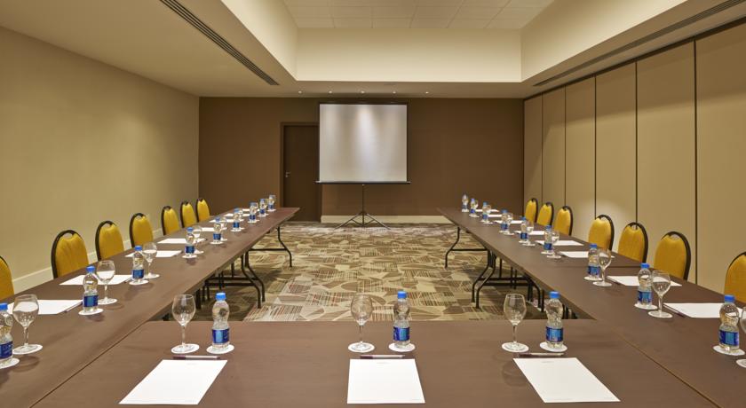 Imagen de los interiores del Hotel Mercure Rio De Janeiro Barra Da Tijuca. Foto 7