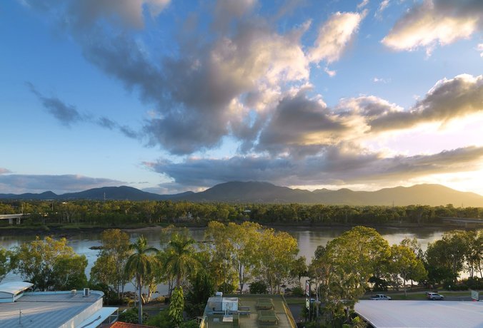Imagen de los exteriores del Hotel Mercure Rockhampton. Foto 8