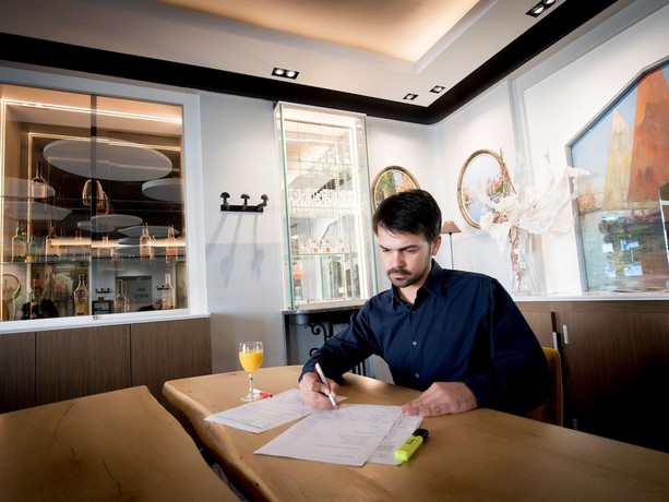 Imagen del bar/restaurante del Hotel Mercure Rodez Cathédrale & Mercure Résidence. Foto 6