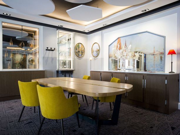 Imagen de los interiores del Hotel Mercure Rodez Cathédrale & Mercure Résidence. Foto 19