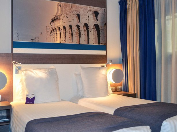 Imagen de la habitación del Hotel Mercure Roma Centro Colosseo. Foto 10