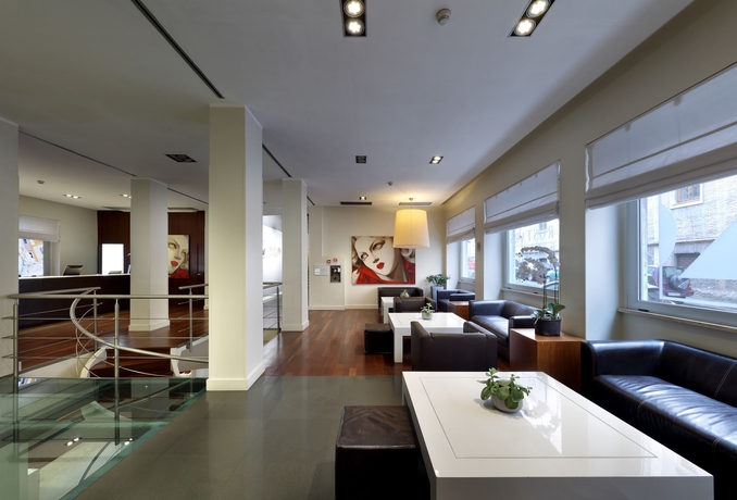 Imagen de los interiores del Hotel Mercure Roma Centro Saint John. Foto 14
