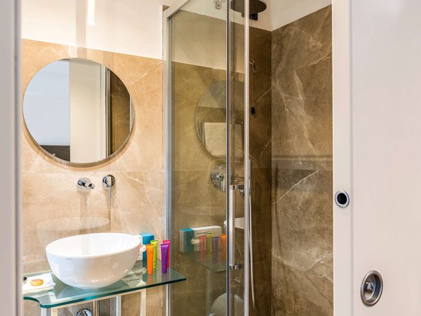 Imagen de la habitación del Hotel Mercure Roma Centro Termini. Foto 7
