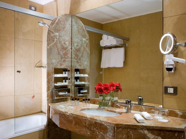Imagen de la habitación del Hotel Mercure Roma Oeste. Foto 15