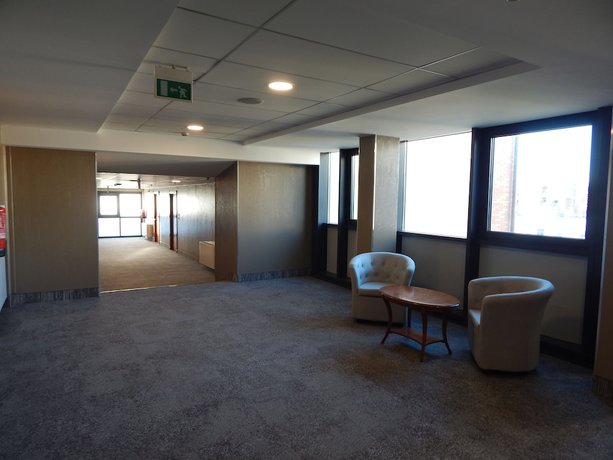 Imagen de los interiores del Hotel Mercure Rome Leonardo Da Vinci Airport. Foto 20