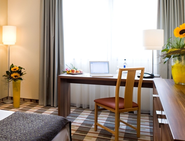 Imagen de la habitación del Hotel Mercure Saarbrücken Süd. Foto 6