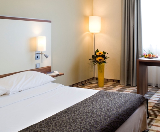 Imagen de la habitación del Hotel Mercure Saarbrücken Süd. Foto 7